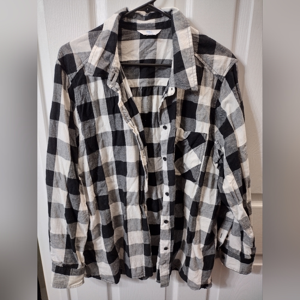 Plaid top